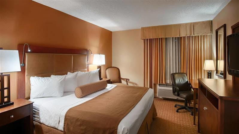 Best Western Richmond Suites H บาตันรูช ภายนอก รูปภาพ